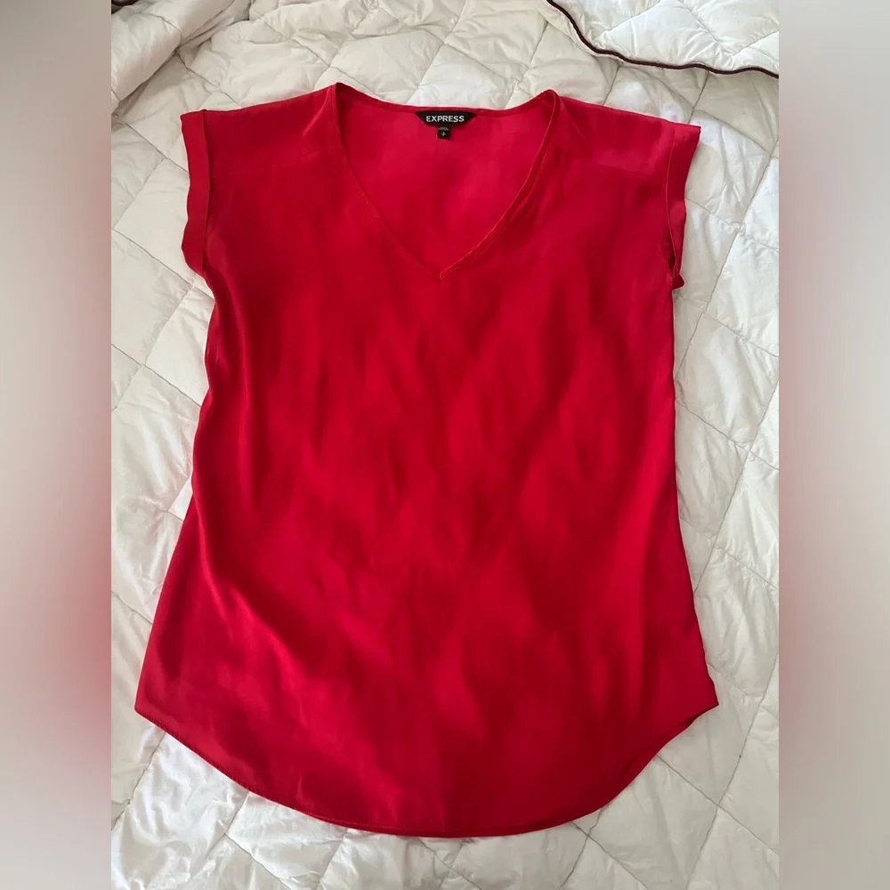 Express Red Women's Top - Picture 1 of 6